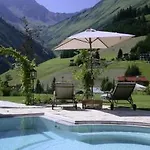 Singer - Relais & Chateaux 4*