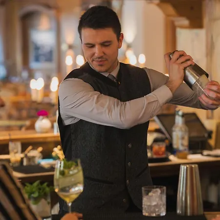 Singer - Relais & Chateaux