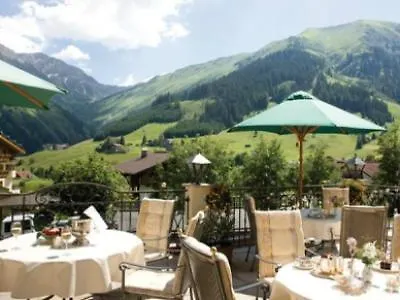 Singer - Relais & Chateaux 4* Berwang