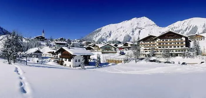 Singer - Relais & Chateaux 4* 贝旺